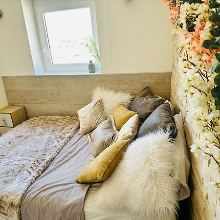 Bulle De Charme Avec Vue Apartment Perpignan Ngoại thất bức ảnh