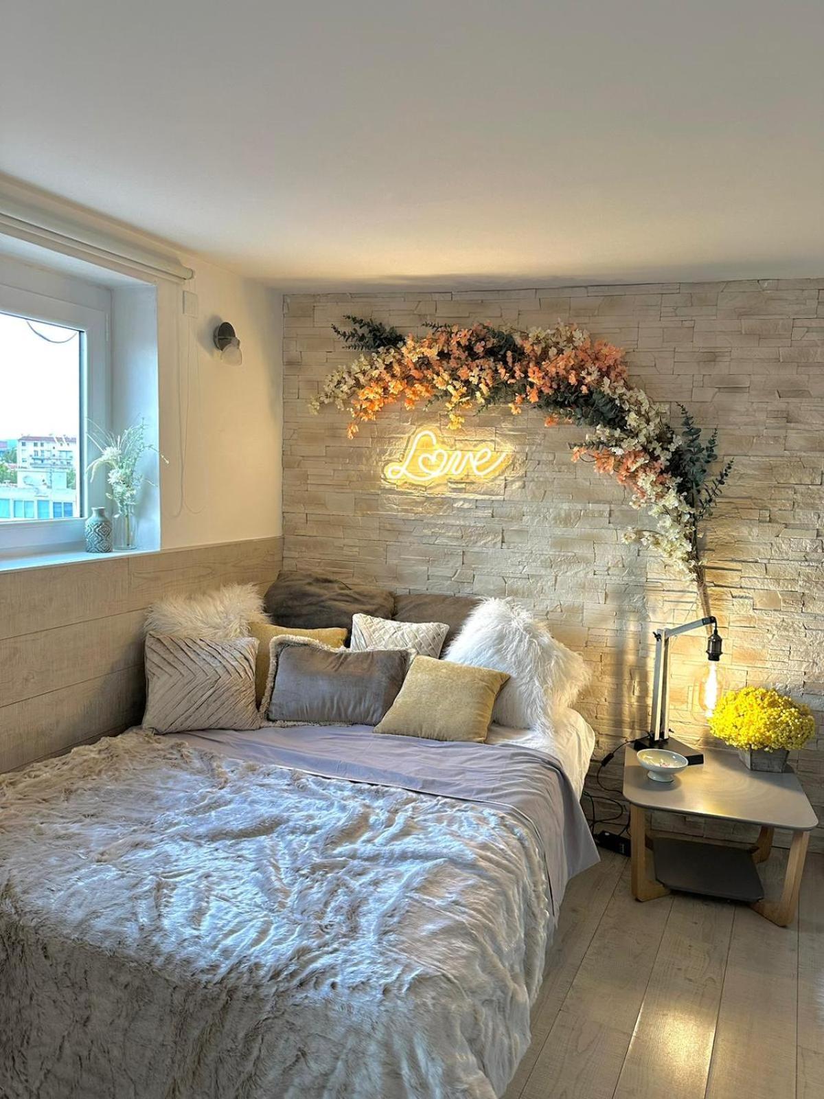 Bulle De Charme Avec Vue Apartment Perpignan Ngoại thất bức ảnh